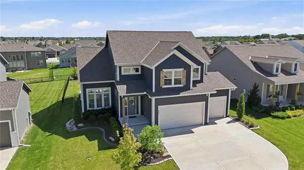 1505 SW Arbormill Terrace, Lee's Summit, MO 64082