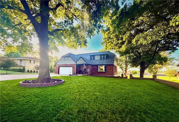 617 Meadow Lane, Fort Scott, KS 66701