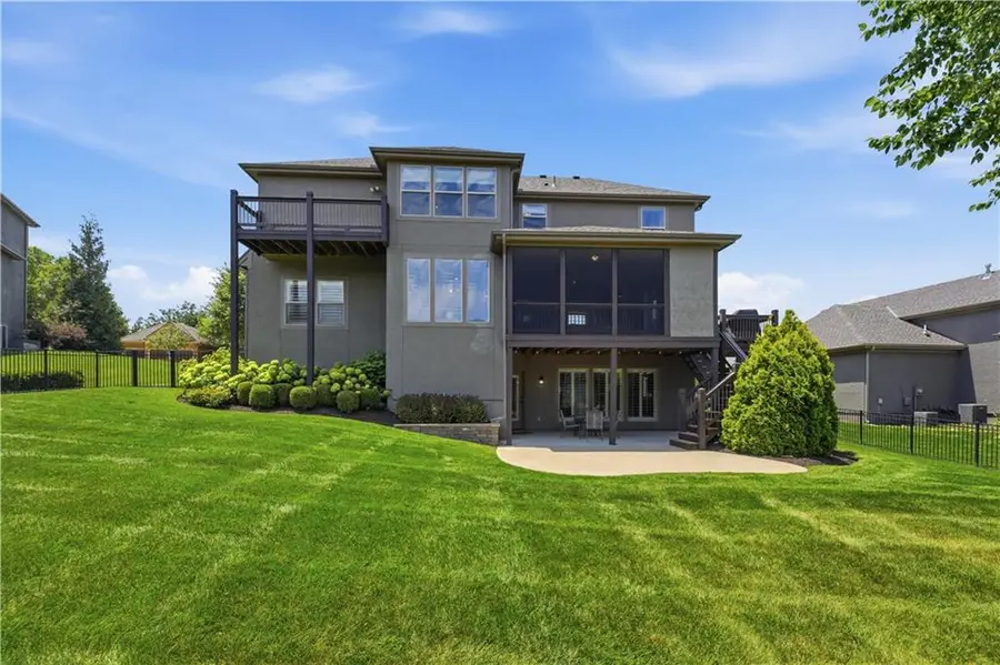 19718 W 94th Terrace, Lenexa, KS 66220 - #2
