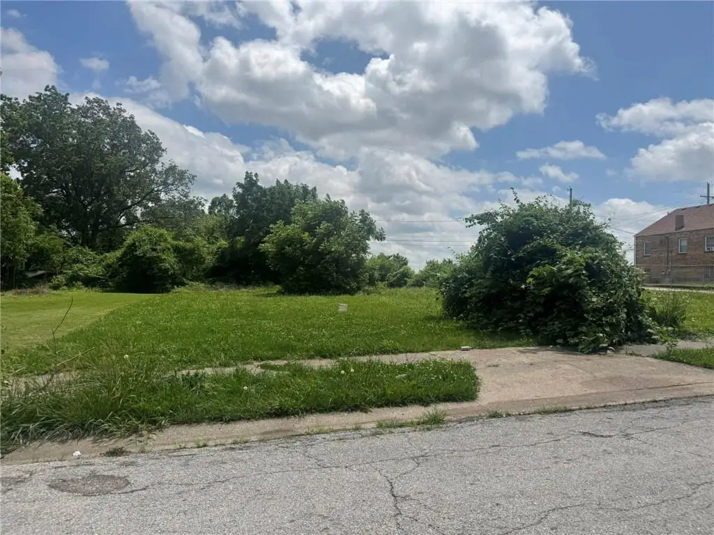 7412 Montgall Avenue, Kansas City, MO 64132 - #1