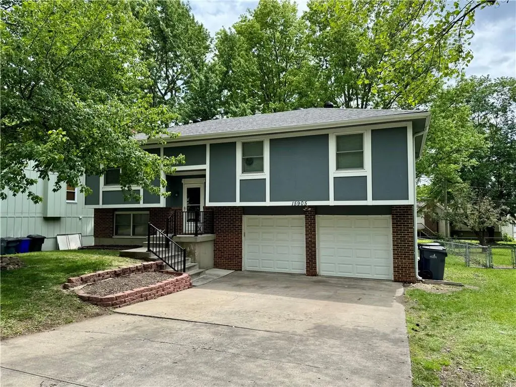15905 W 154th Street, Olathe, KS 66062 - #1