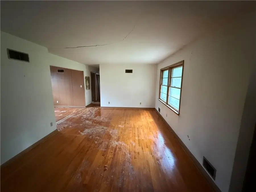 7401 Greeley Avenue, Kansas City, KS 66109 - #3