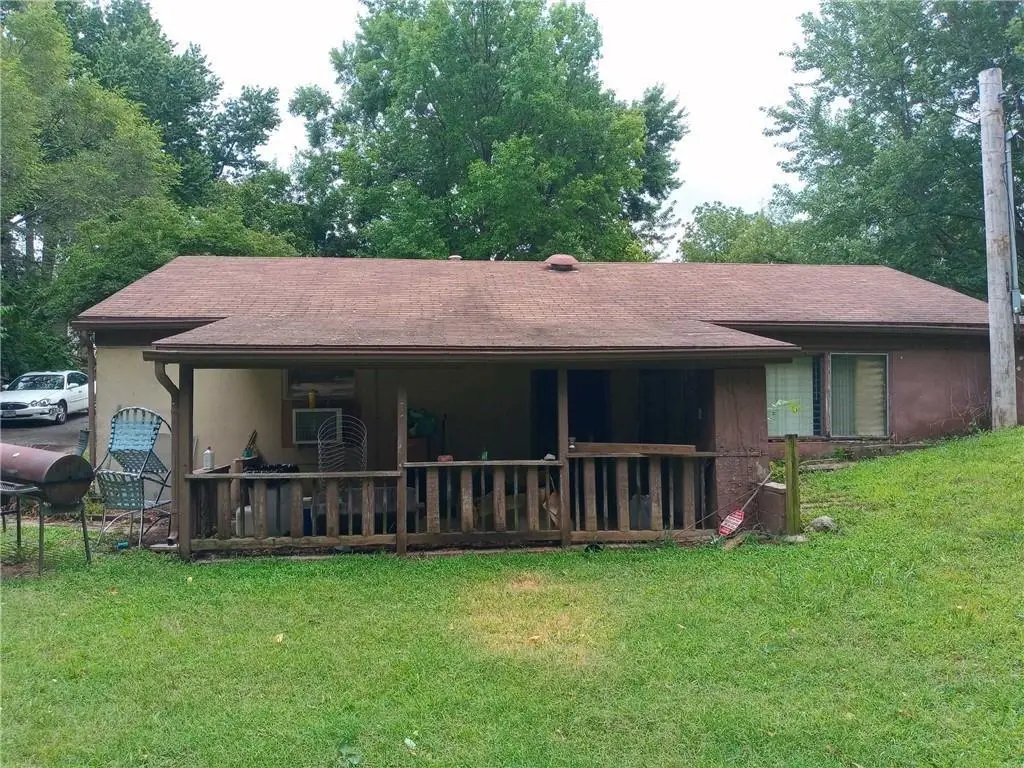 110 N Ditzler Avenue, Independence, MO 64053 - #1