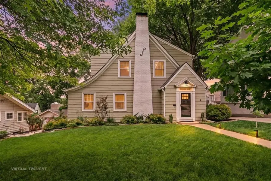 4954 Bell Street, Kansas City, MO 64112 - #2