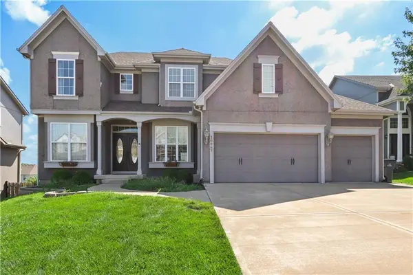 20067 W 108th Terrace, Olathe, KS 66061