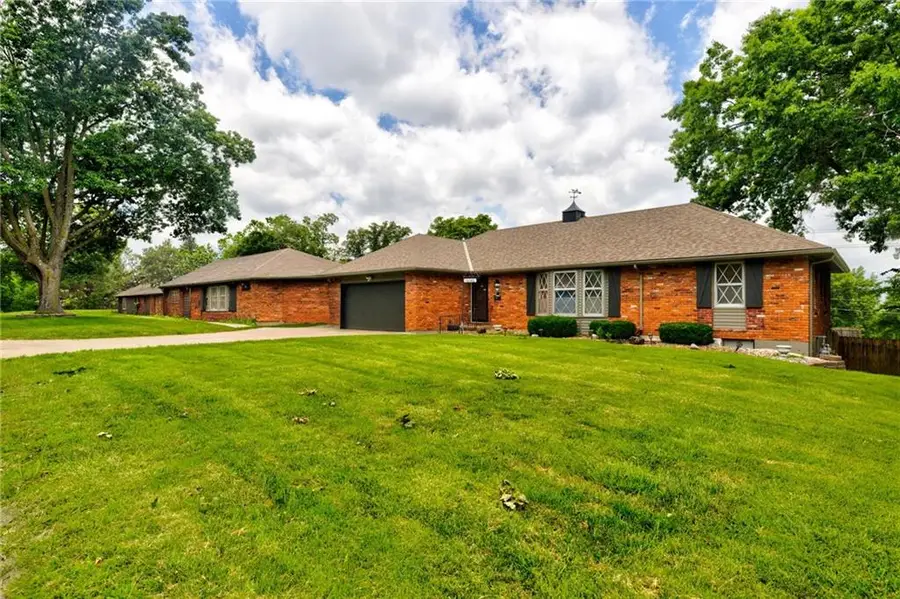 12162 E 39th Terrace S, Independence, MO 64052 - #2