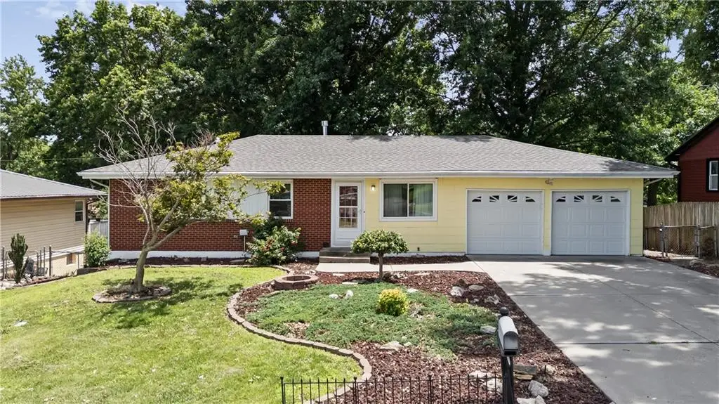 5013 NE 58th Street, Kansas City, MO 64119 - #1