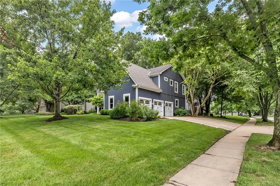 13117 El Monte Street, Leawood, KS 66209 - #2