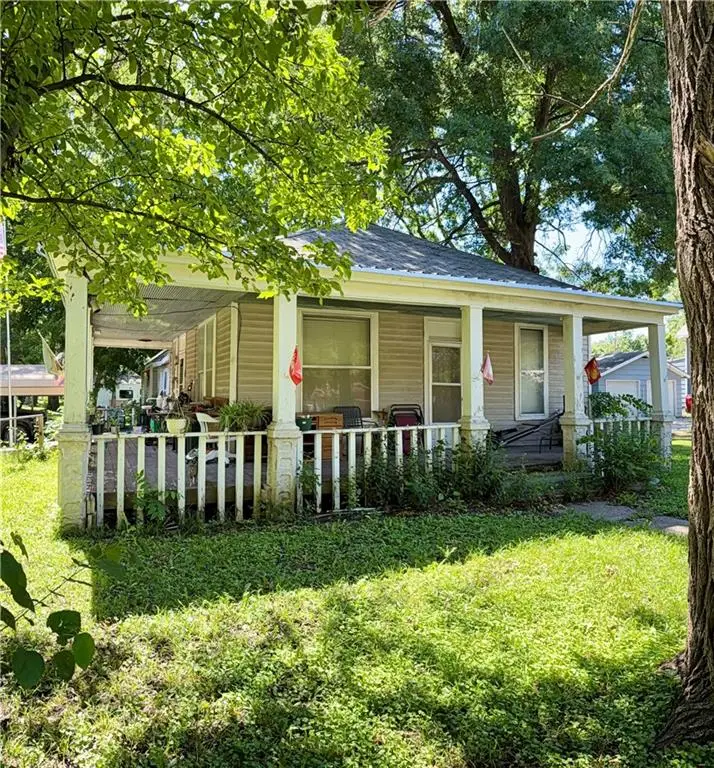 126 W 9th Street, Leroy, KS 66857 - #2