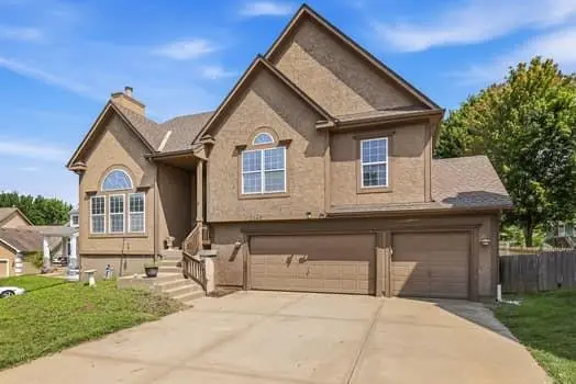 2346 W Piatt Lane, Olathe, KS 66061 - #1