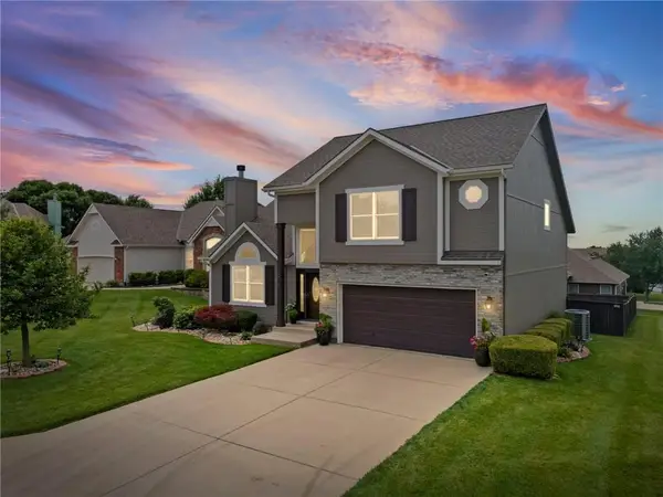 3020 S Argonne Court, Blue Springs, MO 64015