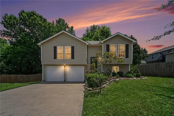 16415 E 4th Street N, Independence, MO 64056