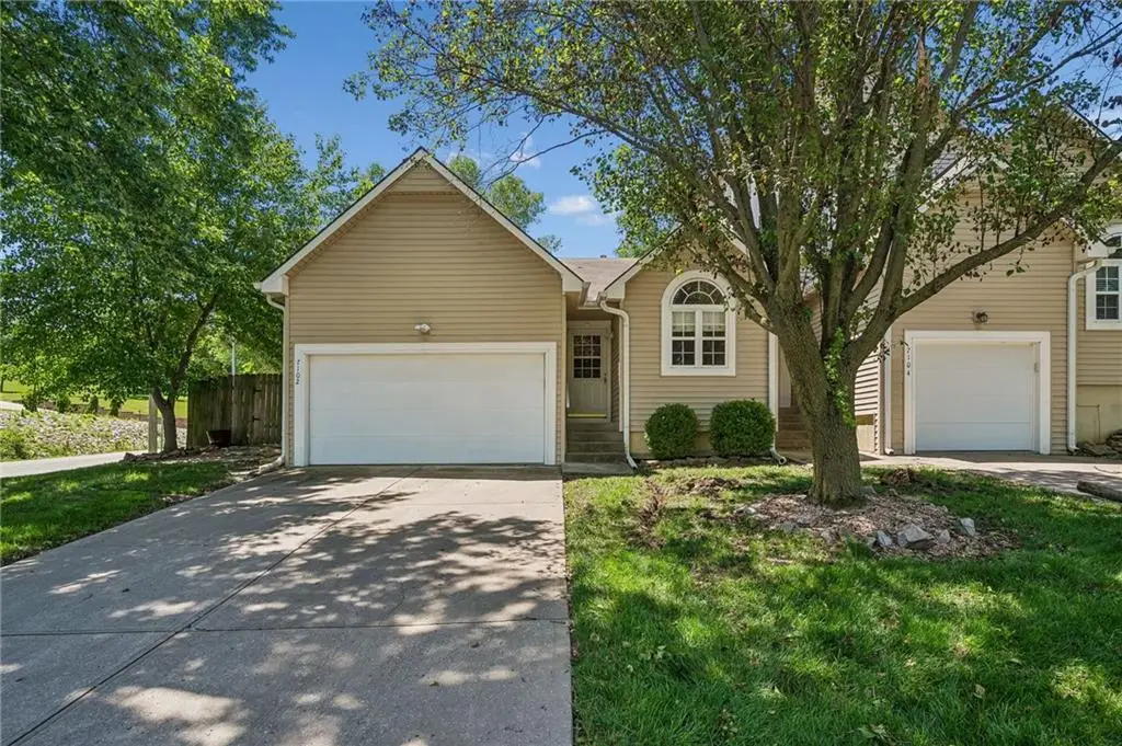 7102 N Kingston Court #A, Gladstone, MO 64119 - #1
