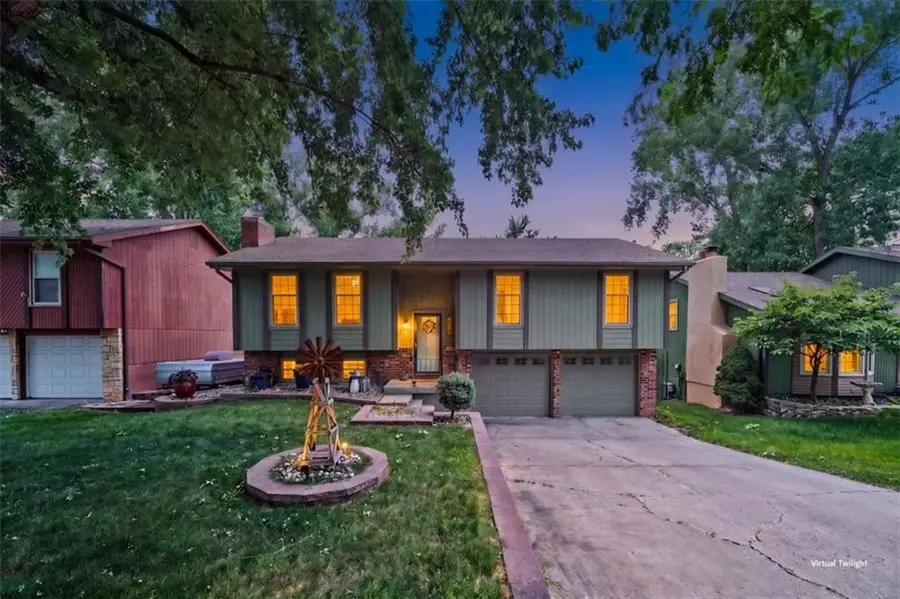 3905 N Colorado Avenue, Kansas City, MO 64117 - #2