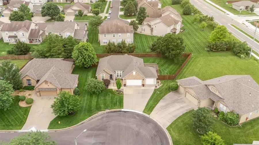 5249 Carson Place, Lawrence, KS 66049 - #3