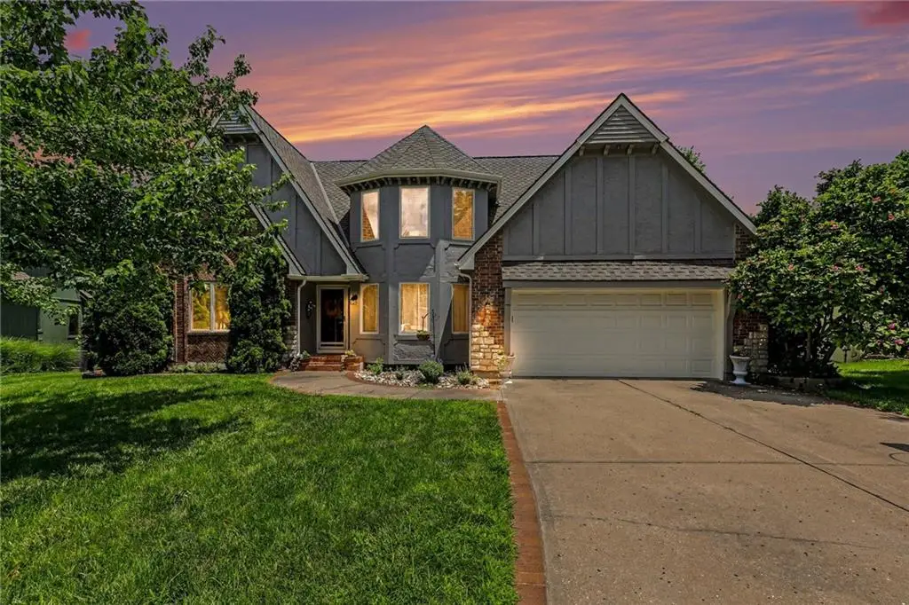 1056 NW High Point Drive, Lees Summit, MO 64081 - #1