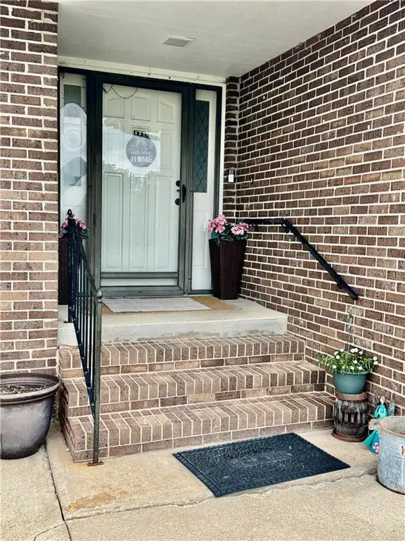 101 W 3rd Street, Altamont, KS 67330 - #2