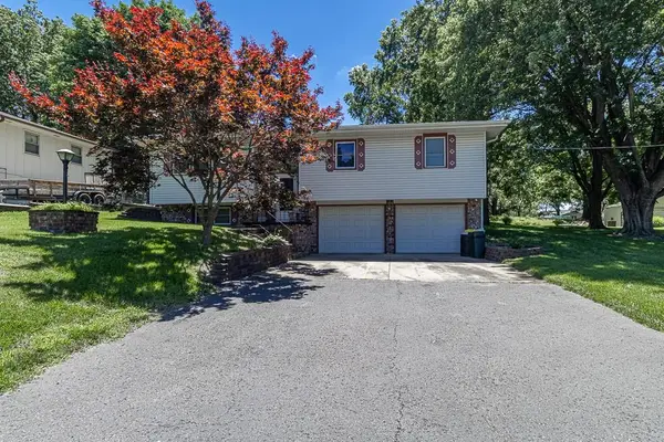 2914 Cronkite Road, St Joseph, MO 64506