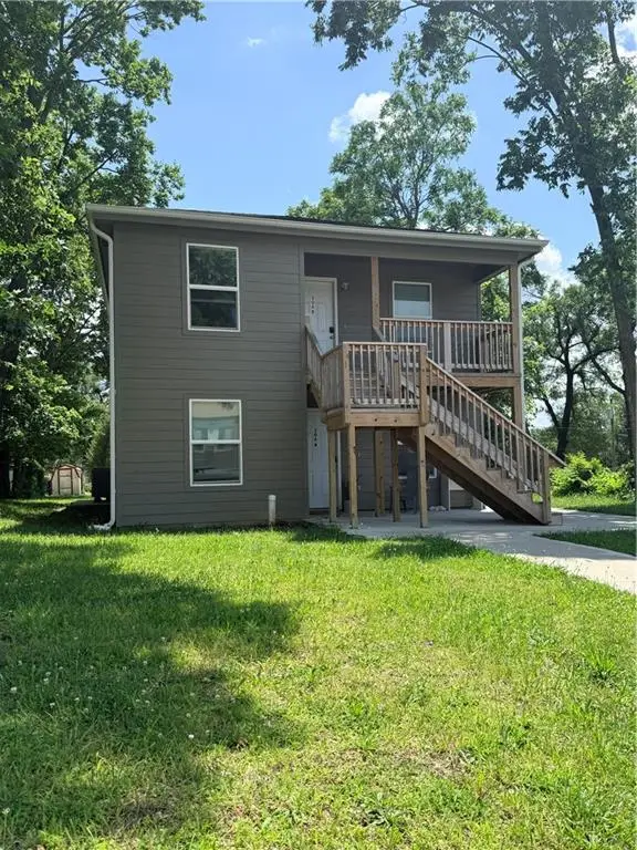 306 W Market Street, Warrensburg, MO 64093 - #1