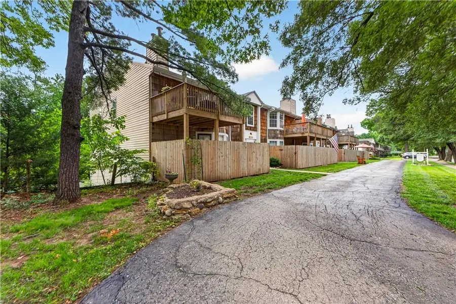8333 Lowell Avenue #2, Overland Park, KS 66212 - #2