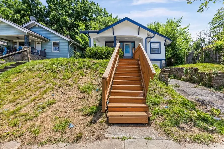 1805 E 67th Street, Kansas City, MO 64132 - #3