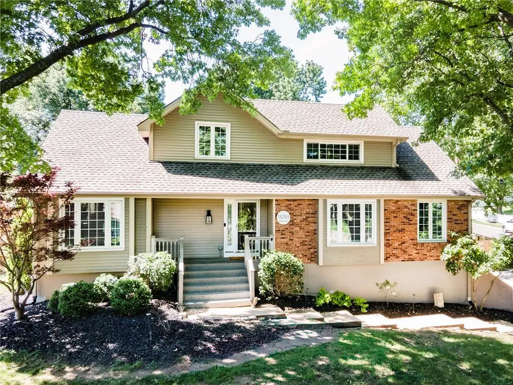 13293 W 112th Terrace, Overland Park, KS 66210 - #1