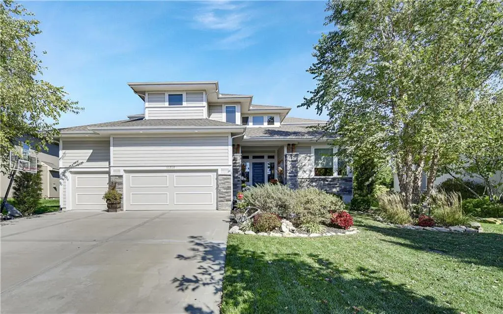 11510 W 157th Terrace, Overland Park, KS 66221 - #1