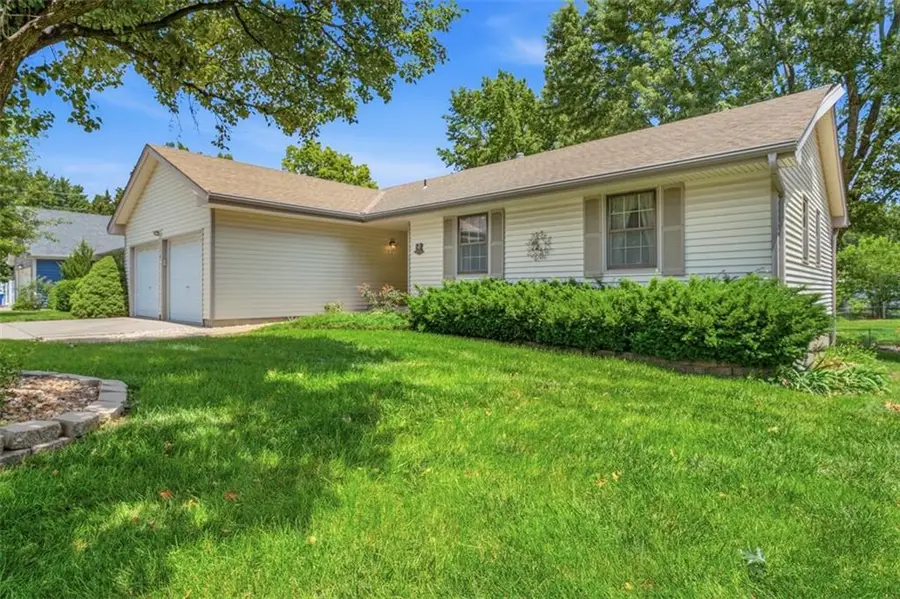 105 SE Colony Drive, Lees Summit, MO 64063 - #3