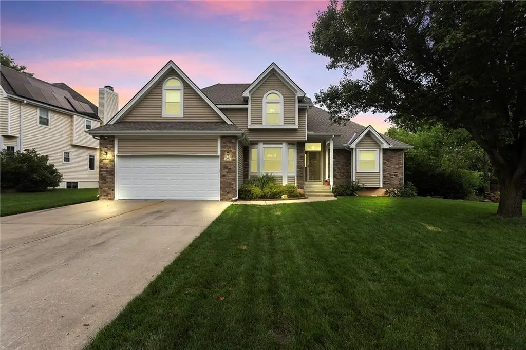 113 SE Breon Street, Lees Summit, MO 64063 - #1