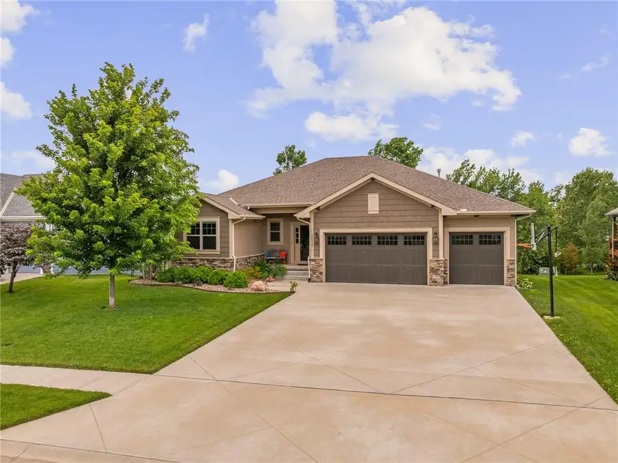 19736 Norton Street, Spring Hill, KS 66083 - #3
