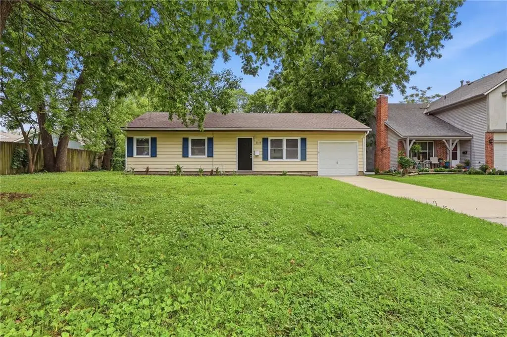 8338 Santa Fe Lane, Overland Park, KS 66212 - #1