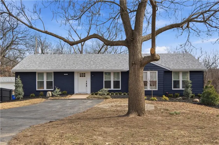 9905 W 60th Terrace, Merriam, KS 66203 - #3
