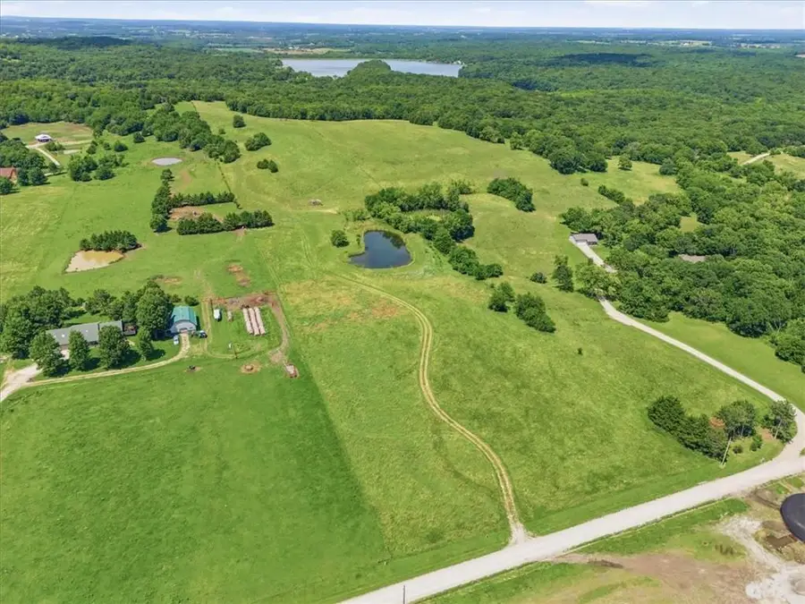 1804 N 300 Road, Baldwin City, KS 66006 - #2