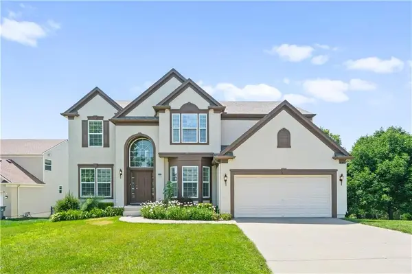 11420 S Freedom Street, Olathe, KS 66061