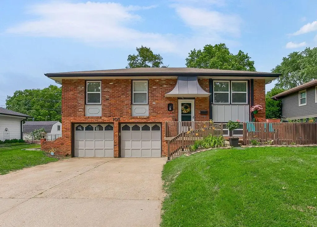 105 SE Moore Street, Blue Springs, MO 64014 - #1