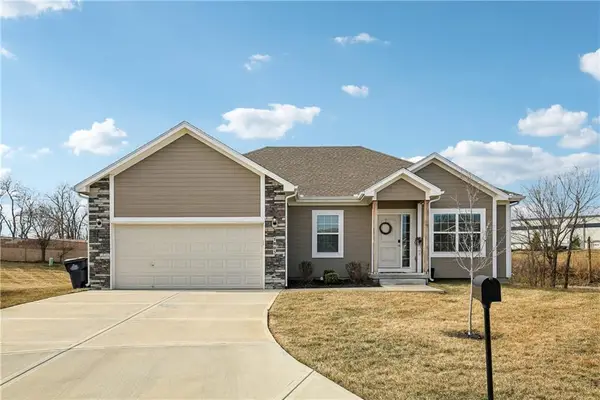 700 Pampas Street, Pleasant Hill, MO 64080