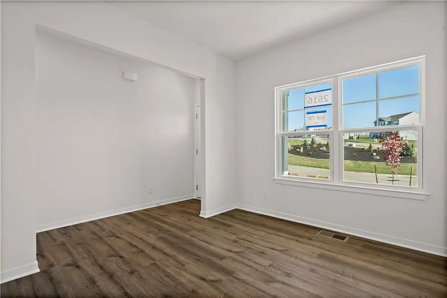 10716 N Richmond Avenue, Kansas City, MO 64157 - #2