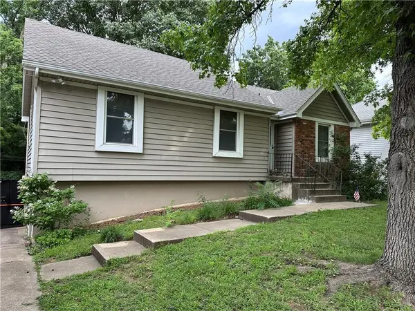 1107 N Cooper Street, Olathe, KS 66061