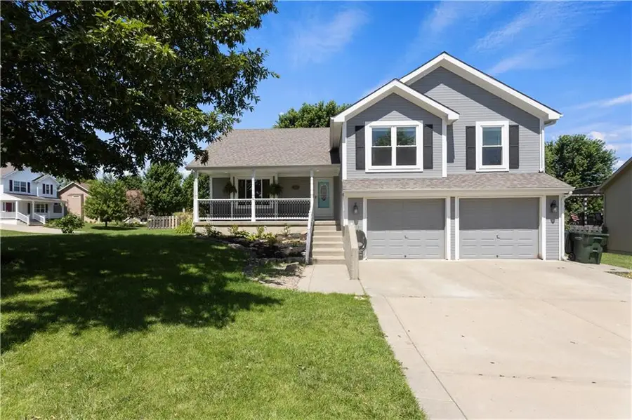 3812 Clayton Drive, Leavenworth, KS 66048 - #2