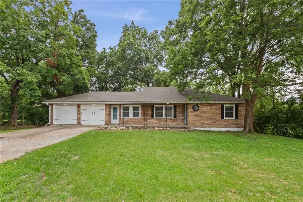 8105 E 80th Terrace, Kansas City, MO 64138 - #1