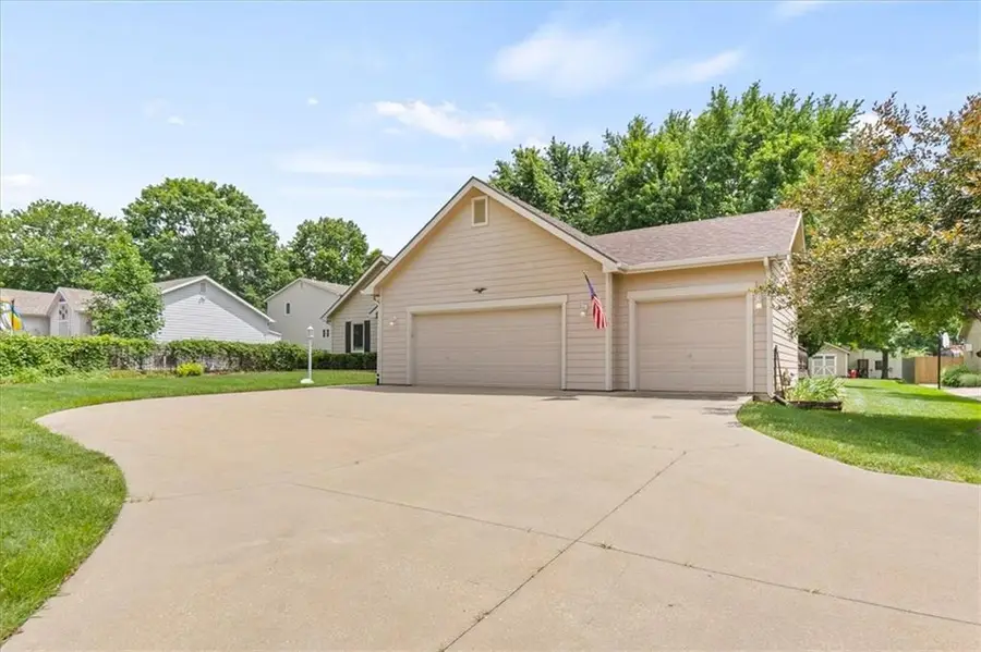 1905 River Ridge Road, Lawrence, KS 66044 - #3