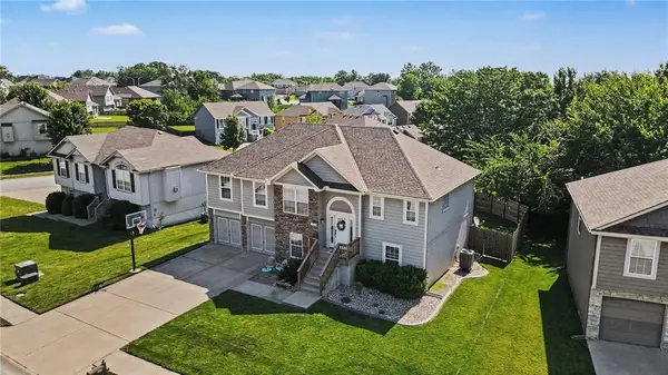 8427 N Kensington Avenue, Kansas City, MO 64156