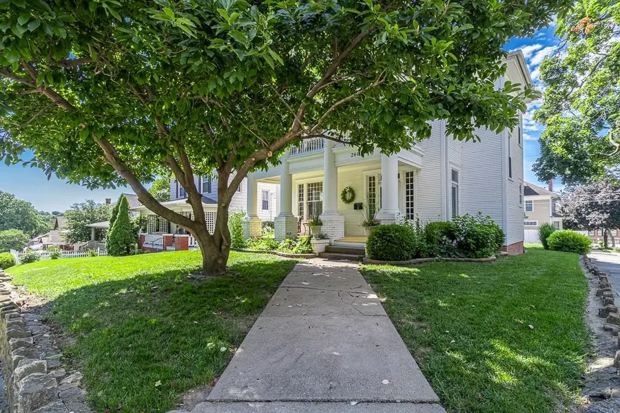 2602 Felix Street, Saint Joseph, MO 64501 - #3