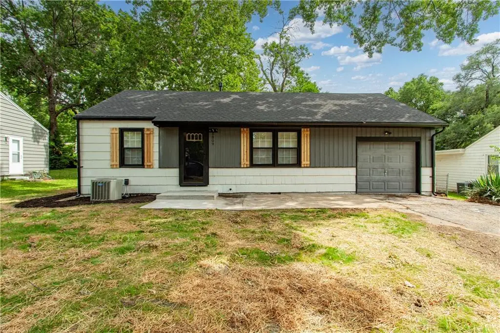 8809 E 71st Terrace, Raytown, MO 64133 - #1