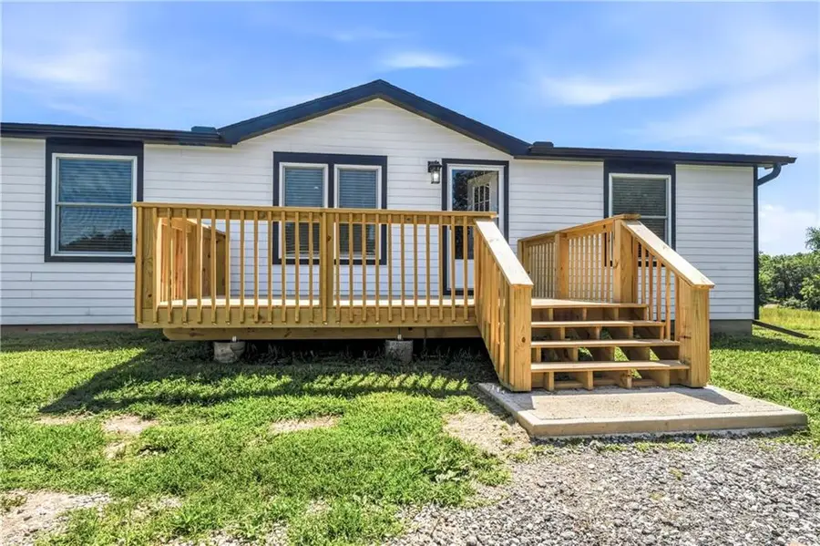 19307 S Beattie Road, Pleasant Hill, MO 64080 - #3