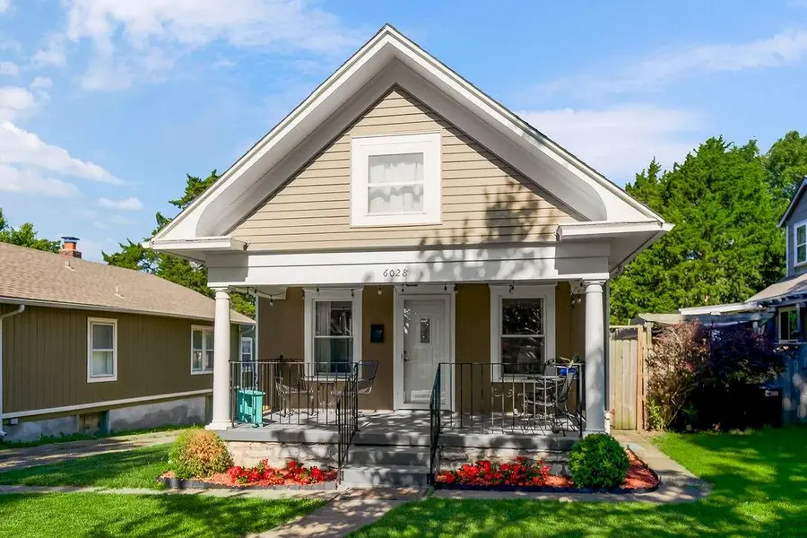 6028 Harrison Street, Kansas City, MO 64110 - #2
