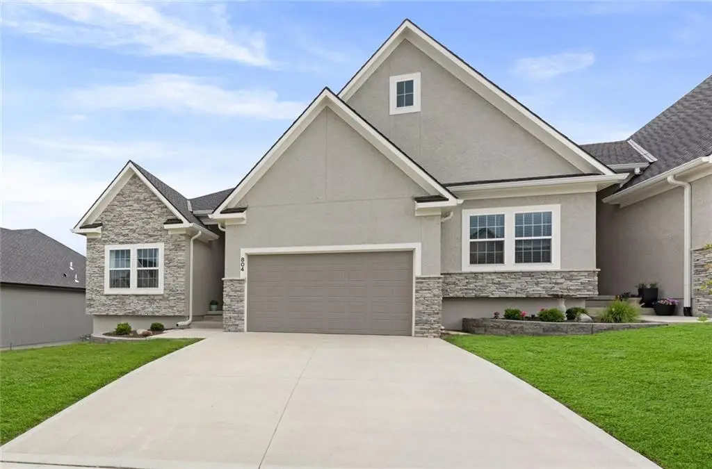 804 NE Algonquin Street, Lees Summit, MO 64064 - #1