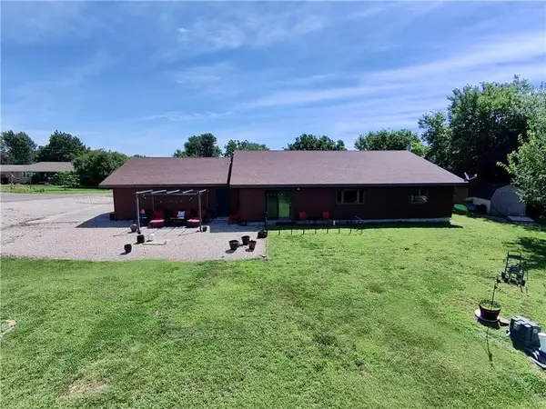 121 Johnny Street, Burlington, KS 66839
