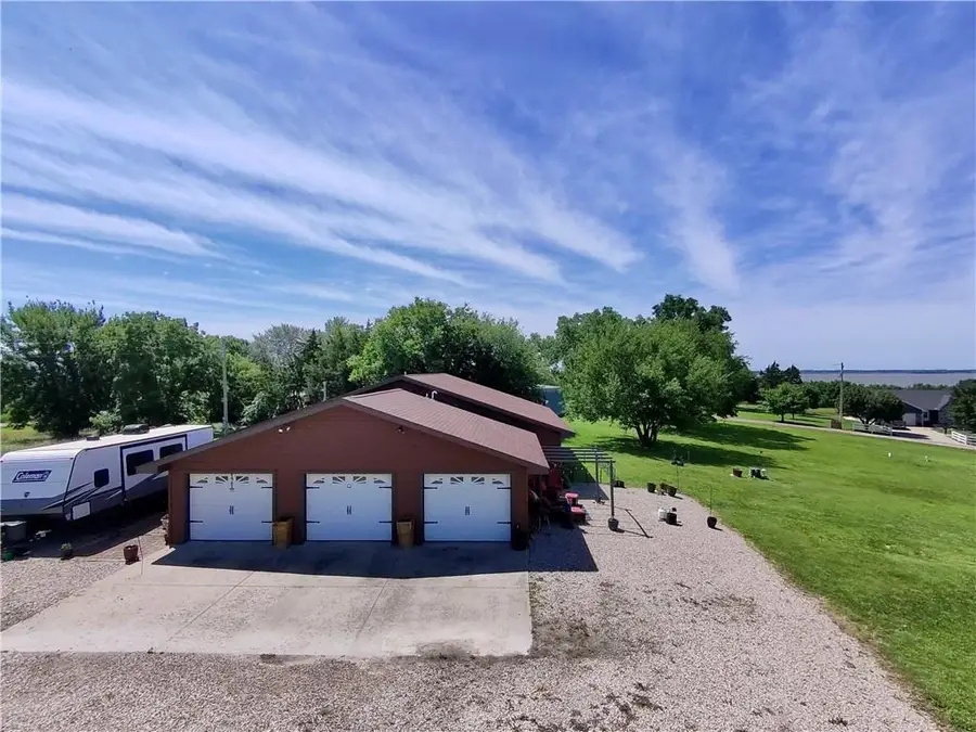 121 Johnny Street, Burlington, KS 66839 - #3