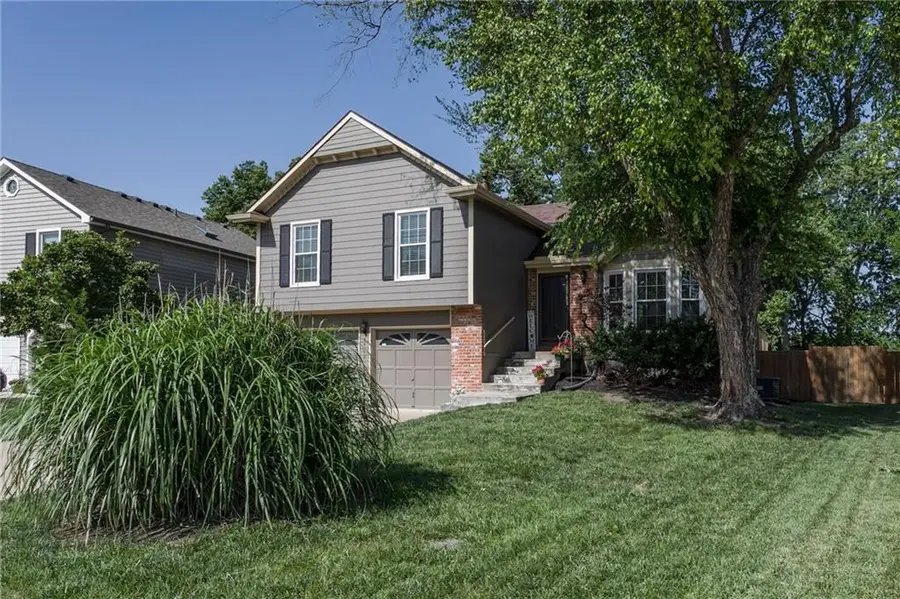6418 Anderson Street, Shawnee, KS 66226 - #2
